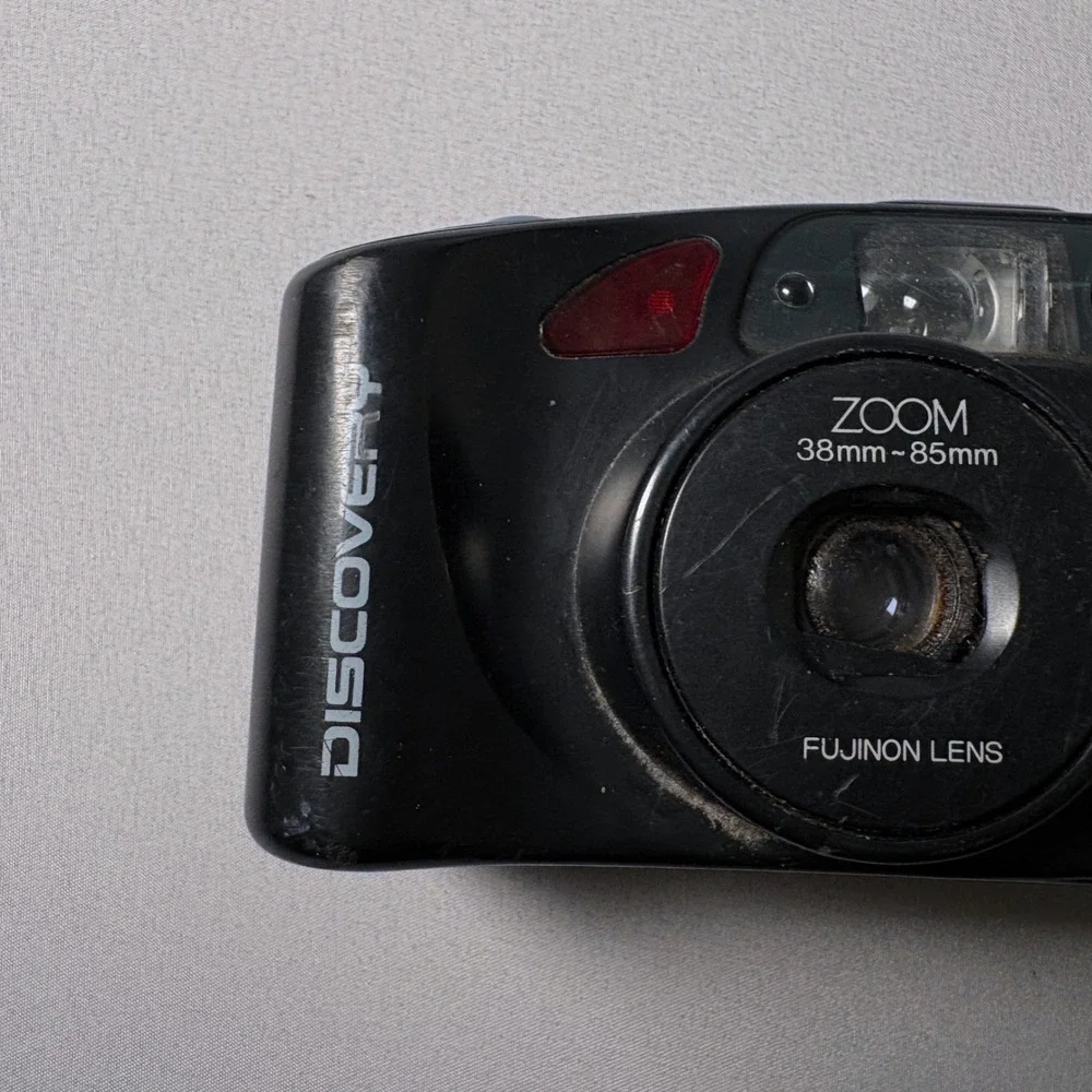 Untested Fuji Discovery 900 Zoom Plus Date 35mm Film Camera Fujinon 38-85mm Lens